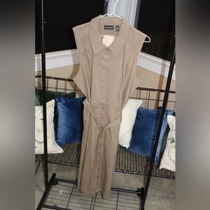 Nina Leonard Taupe Button-Front Midi Dress | Sleeveless Belted Shirt Dress